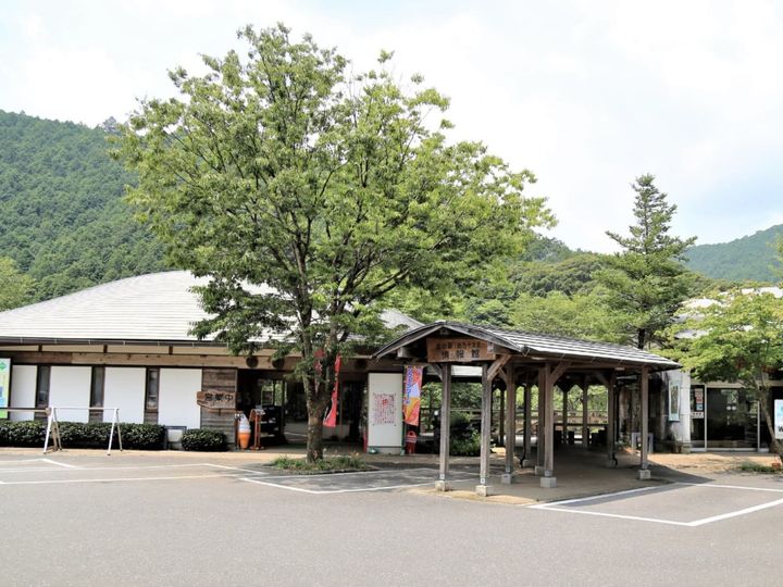 All About ニュース編集部が全国250人を対象に実施した「道の駅に関するアンケート」の調査結果から、好き＆行ってみたい「高知県の道の駅」ランキングを発表！ 2位「四万十大正」を抑えた1位は？