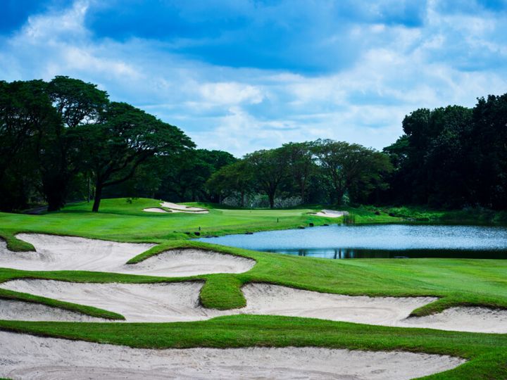 フィリピンの“ゴルフ天国”まで直行！低価格で海外ラウンドを楽しもう