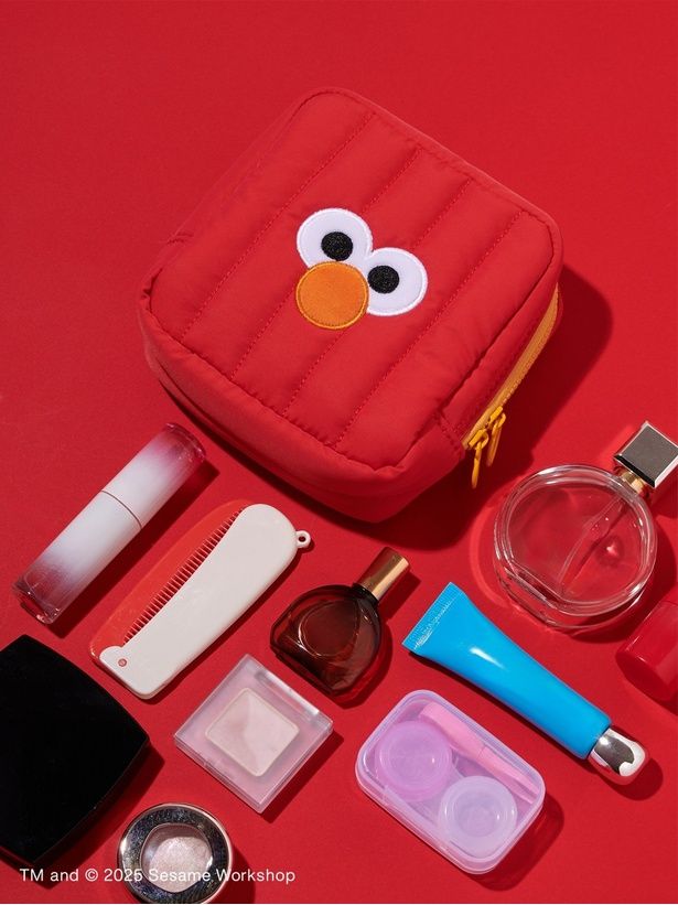 「コンパクトポーチ」(3190円)