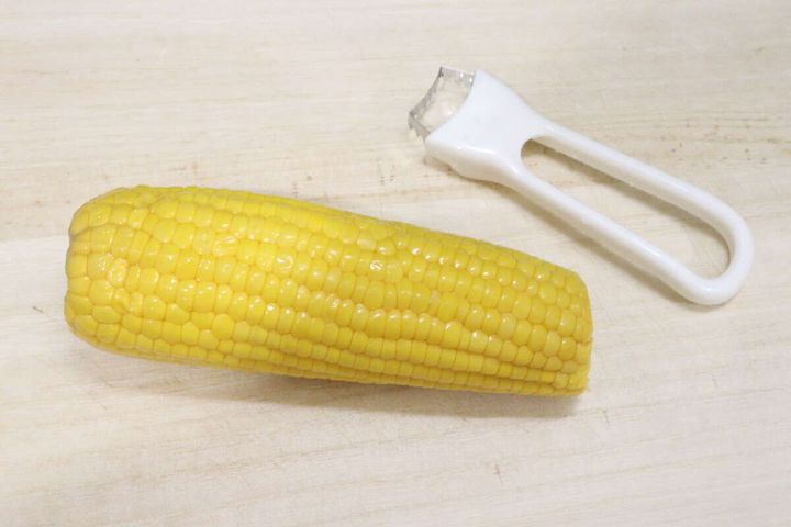 コーンピーラー トウモロコシ