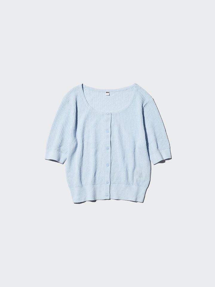 ユニクロのシアーレースクルーネックカーディガン