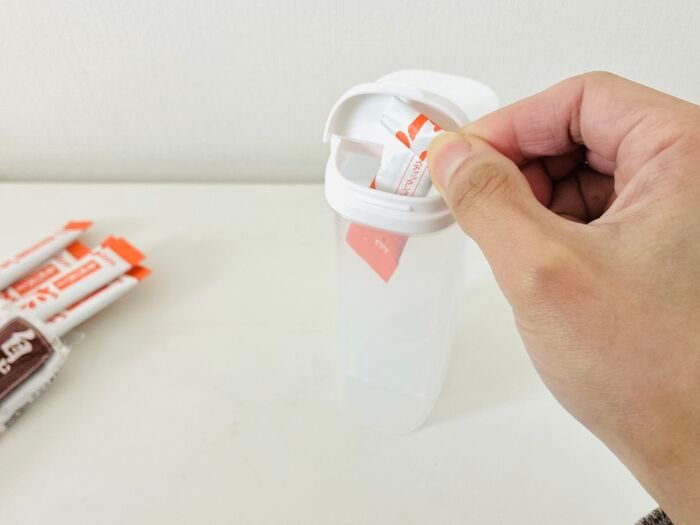 【セリア】うわぁ～！！！コレ、もっと前から欲しかったわ。「使いかけ」も「未開封」もシンデレラフィットする決定版！