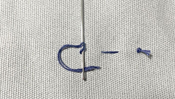 糸が短くても大丈夫！キレイに『玉止め』する裏ワザ。知っておくと超便利♡