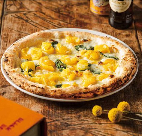 【神奈川県横浜市】10色のPIZZAなど新しいイタリアン体験を提案！「The TRATTORIA SALVATORE CAFE」誕生