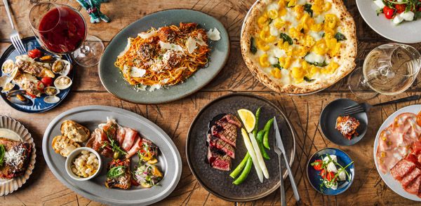 【神奈川県横浜市】10色のPIZZAなど新しいイタリアン体験を提案！「The TRATTORIA SALVATORE CAFE」誕生