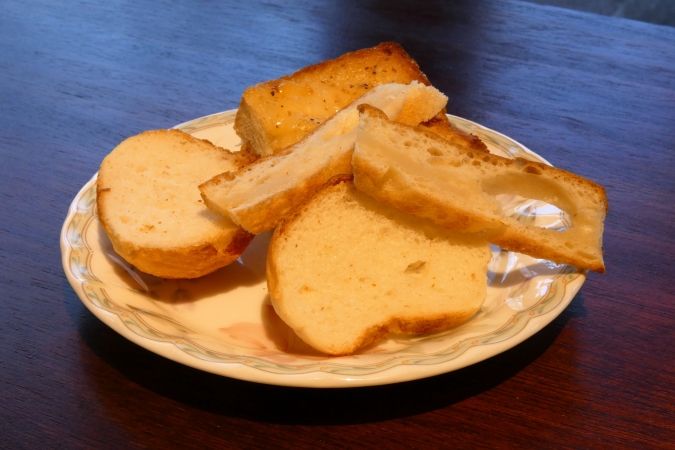 高宮サンディ お通しのパン