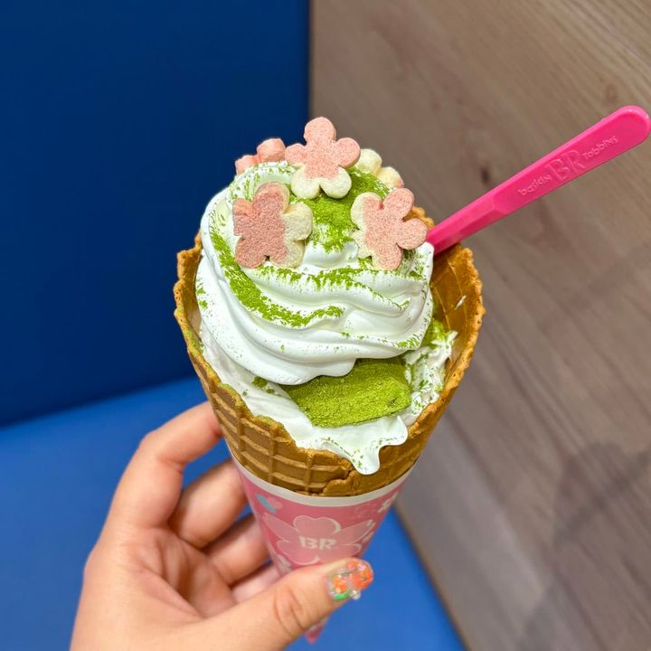 お花見わらびもちサンデー