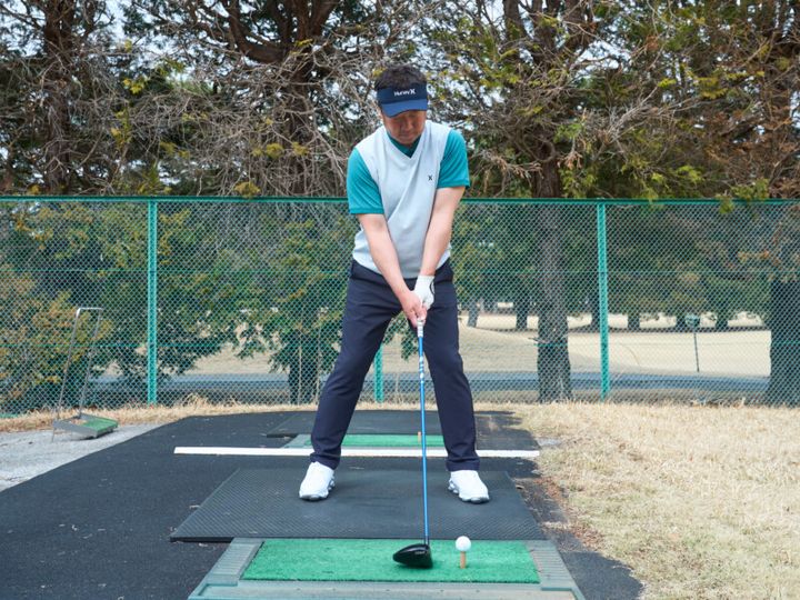 正しいアドレスはどっち？シニアプロが飛距離を伸ばす方法を解説
