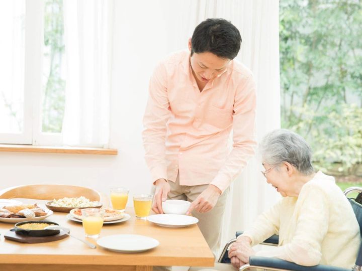 岩手県陸前高田市在住・38歳男性が実家暮らしを選ぶ理由とは？ All About ニュース編集部が実施した「実家暮らし」に関する調査から、現在実家暮らしをしている人の生活費や将来の計画などを紹介します。