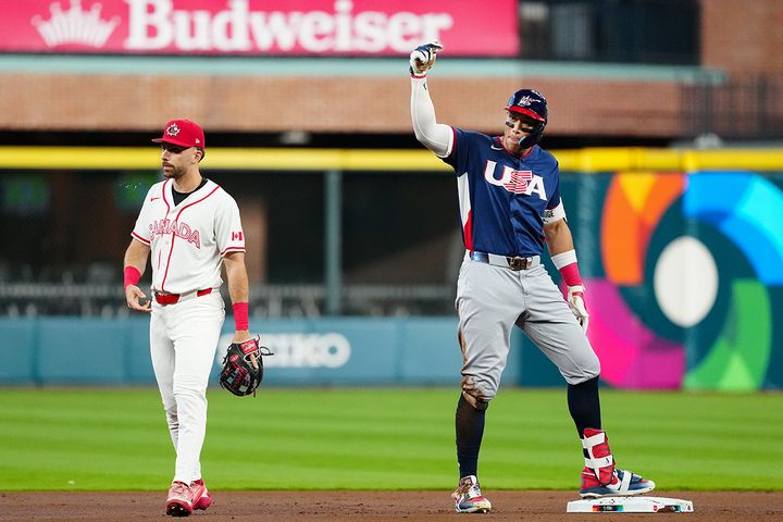 カナダ戦初回で二塁打を放ったジャッジ（C）Getty Images