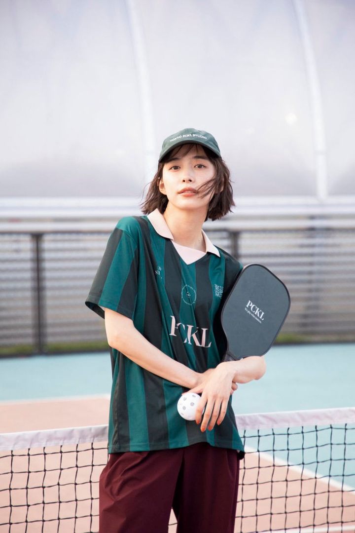 井桁弘恵さんが、いま最も話題の“ シン・スポーツ・ピックルボールに挑戦