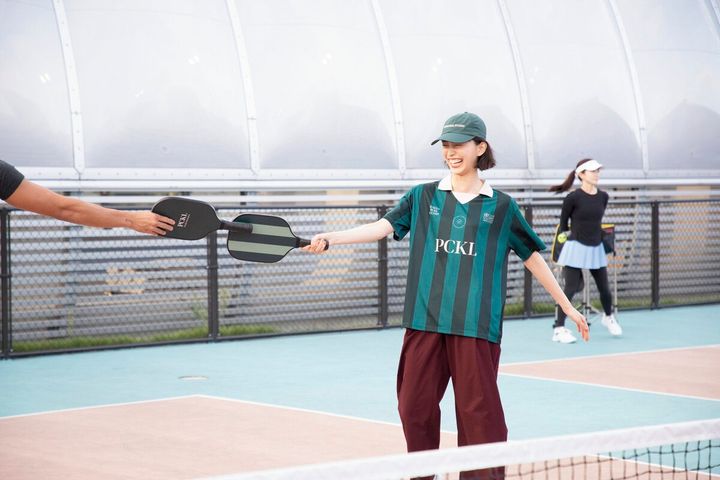 井桁弘恵さんもハマっている、いま最も話題の“ シン・スポーツ・ピックルボール