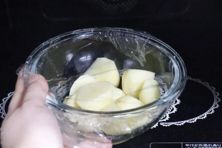 ダイソー 耐熱ガラスボウル（15cm、880ml） 使用例