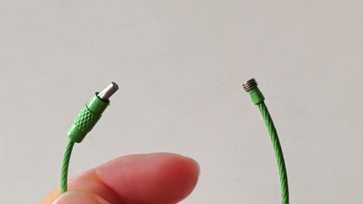 スーツケースの目印は100均で！家族旅行にもぴったり♪【ダイソー・セリア・キャンドゥ】