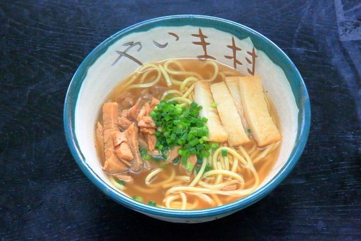 「八重山そば」（並）850円