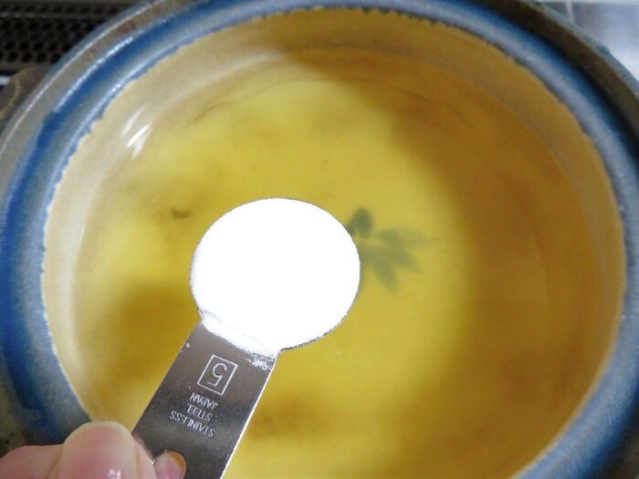 もう『ボロボロのゆで卵』は卒業！お家にあるアイテムをちょい足しするだけで、プロ級の仕上がりに♡