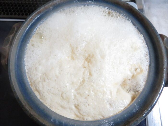 もう『ボロボロのゆで卵』は卒業！お家にあるアイテムをちょい足しするだけで、プロ級の仕上がりに♡