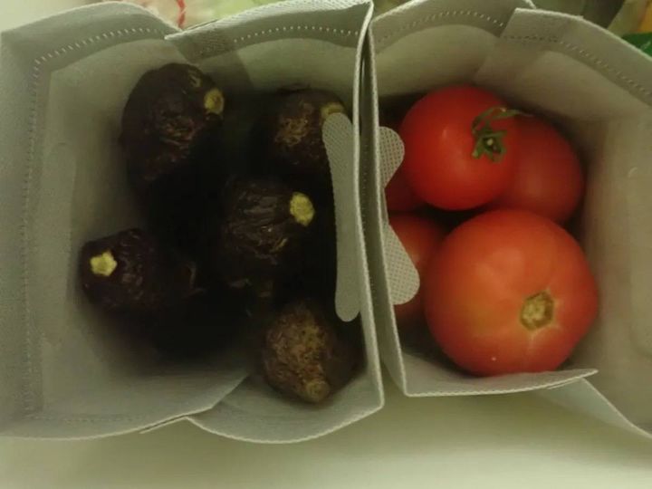 DAISO(ダイソー)：野菜仕切りバッグ S 3枚