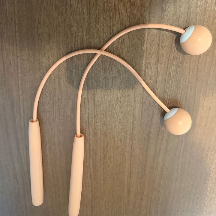 【ダイソー】どう2WAYになるの？ダイエットに向けて跳ばない縄跳び？