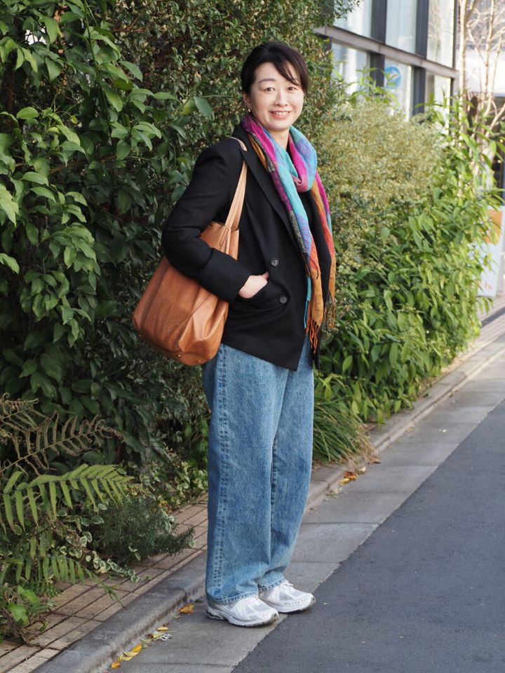 【1週間スナップ】地味見えを打破！ 自分らしさを楽しむ50代のアートな着こなし