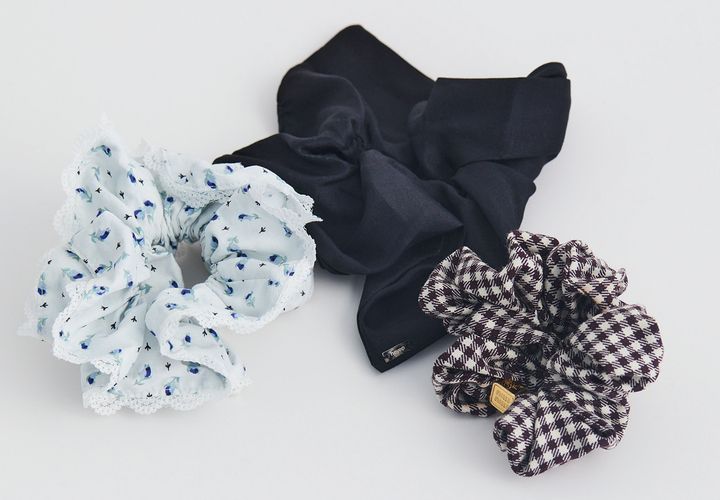 百田夏菜子さんのシュシュコレクション。ミュウミュウやキャス キッドソンなど。