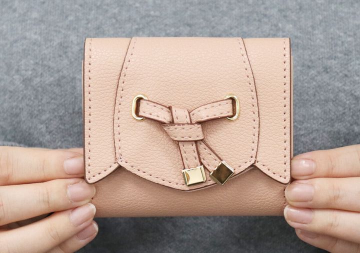 宝島社ムック付録のVISのフラワーカット財布ミニ PINK2