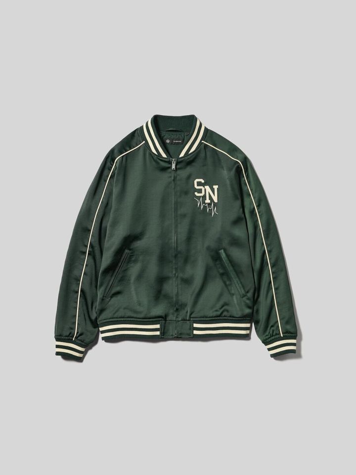 2026春gu大人女性おすすめアウターサテンリブブルゾン