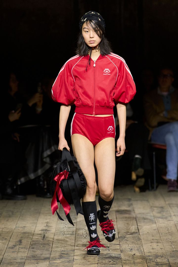 シモーン ロシャ 2026-27年秋冬コレクション