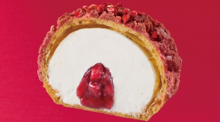 「Uchi Cafe×ICHIBIKO いちごのクッキーシュー」（税込 265円） width=