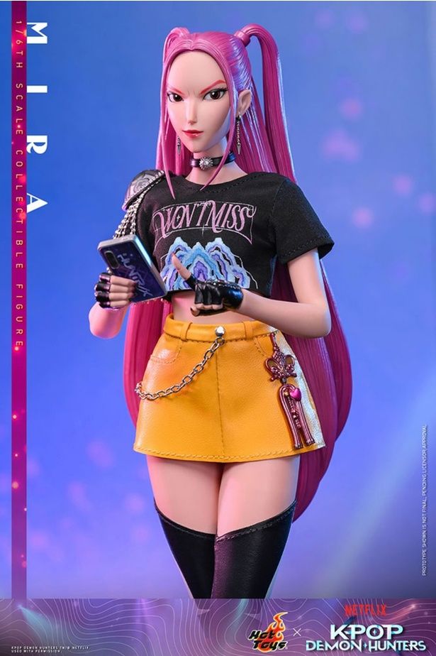 コスチュームもこだわりが満載だ(「【テレビ・マスターピース】『KPOPガールズ! デーモン・ハンターズ』1/6スケールフィギュア ミラ」) KPop Demon Hunters TM / [c] Netflix. Used with permission.