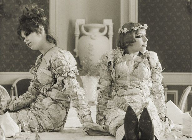 破壊的なまでの新しさがセンセーションを巻き起こす [c] Czech audiovisual fund, source: NFA