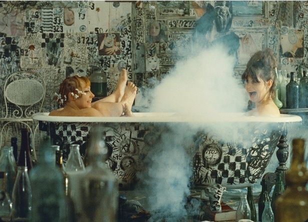 チェコの国会でも議論を呼び、上映禁止になってしまう [c] Czech audiovisual fund, source: NFA