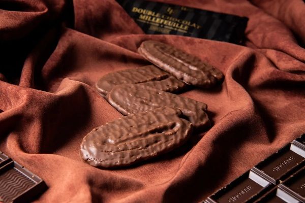 【東京都千代田区】LE FEUILLESの新商品「シュガーストロベリーミルフィーユ」がグランスタ東京に登場