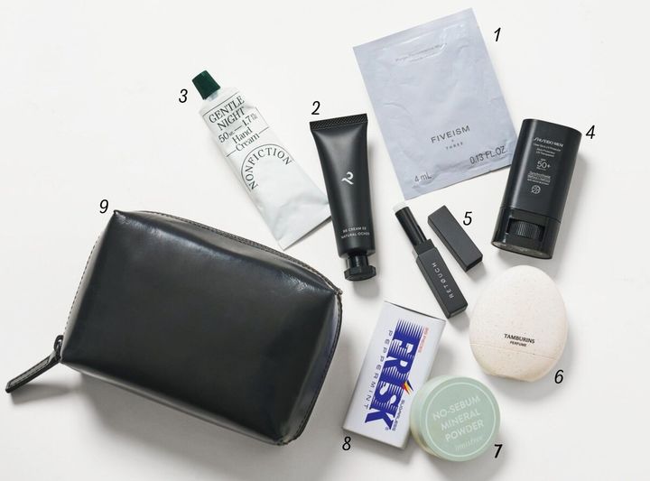 CiiK代表・美容師の宮永えいとさんのポーチと中身