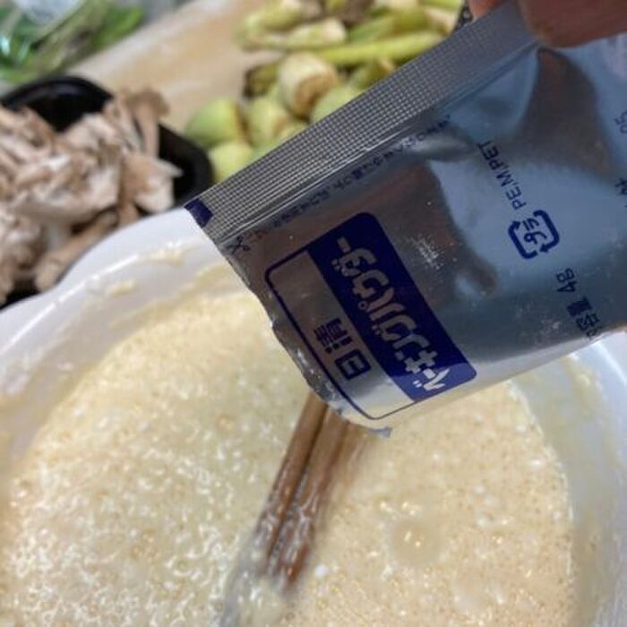 天ぷらの衣に入れるだけで〈ふんわり＆サクサク〉！誰にも教えていない成功のヒケツ