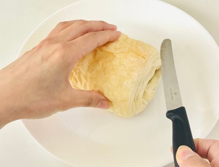 『ホワイトデニッシュショコラ』の悪魔的な食べ方。「これがヤマザキ公式のアレンジか！」一瞬で豪華に