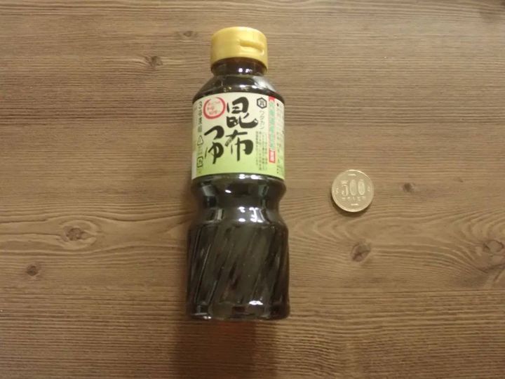 DAISO(ダイソー)：ワダカン昆布つゆ3倍 300ml