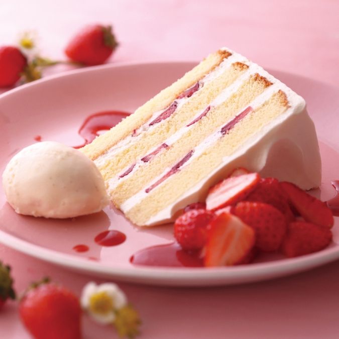 キハチ カフェ 春のストロベリーフェア 苺のショートケーキ バニラアイス添え