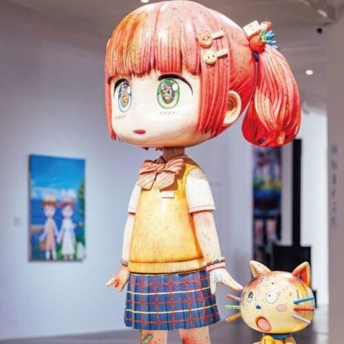 村上隆の一番弟子・Mr.（ミスター）が台湾を巨大少女像でジャック！平成ノスタルジー炸裂の大型個展が話題