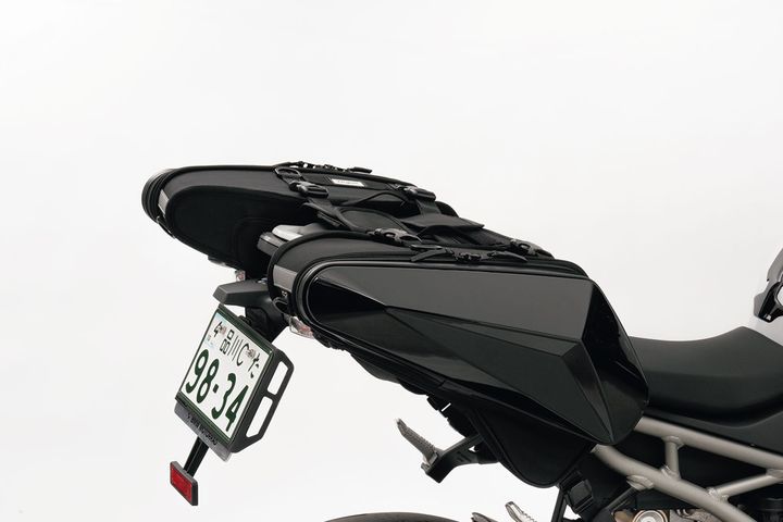 SSバイクの積載が変わる！タナックス「ポリカーボネート製シェルバッグ」が進化した防水・防犯・安定の新基準