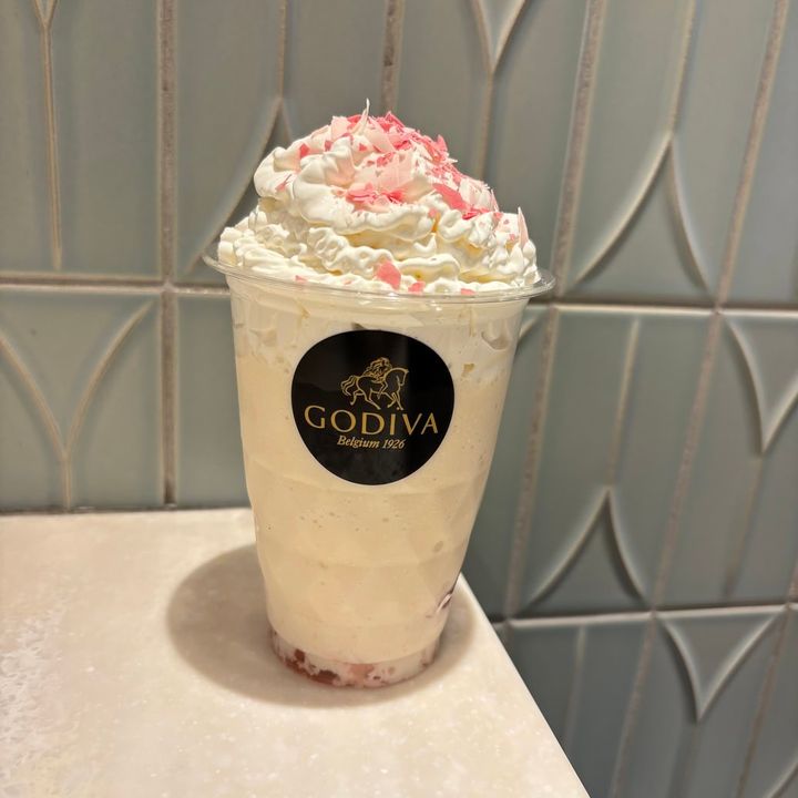 ゴディバ 桜の瞬き（またたき） ショコリキサー