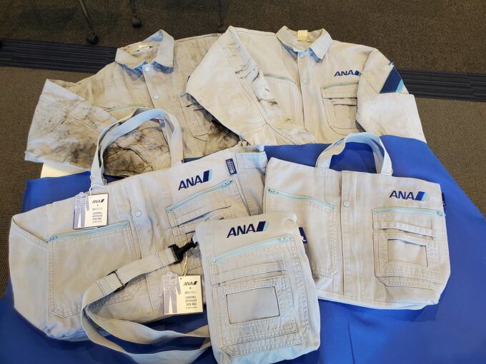 整備服から作成されたバッグ