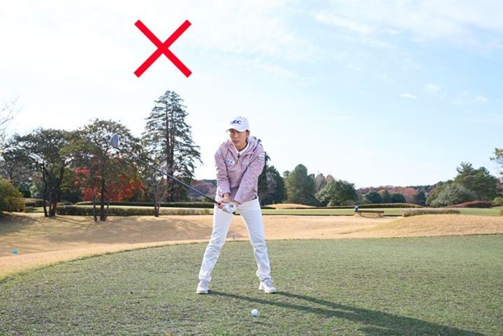 右足重心だと飛距離が伸びる！パワー不足でもドライバーで飛ばせる打ち方
