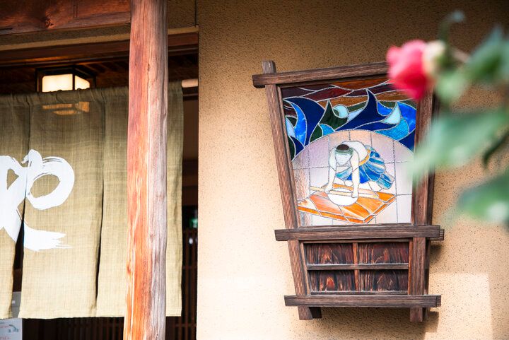 海の恵みがたっぷり♪愛知・蒲郡の「手打ちうどん やをよし」で、春の訪れを感じる一品を