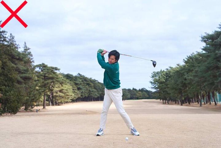 効率良くすぐに飛距離を出すには？PGAツアープロの動きを真似しよう