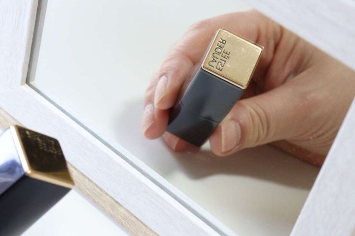 ダイソーのフレームミラー ダブル枠の映りは良好