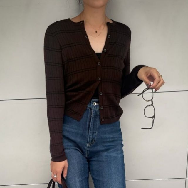 UNIQLO「メリノリブクルーネックショートカーディガン」