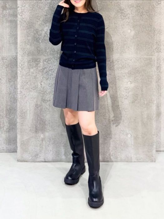 UNIQLO「メリノリブクルーネックショートカーディガン」