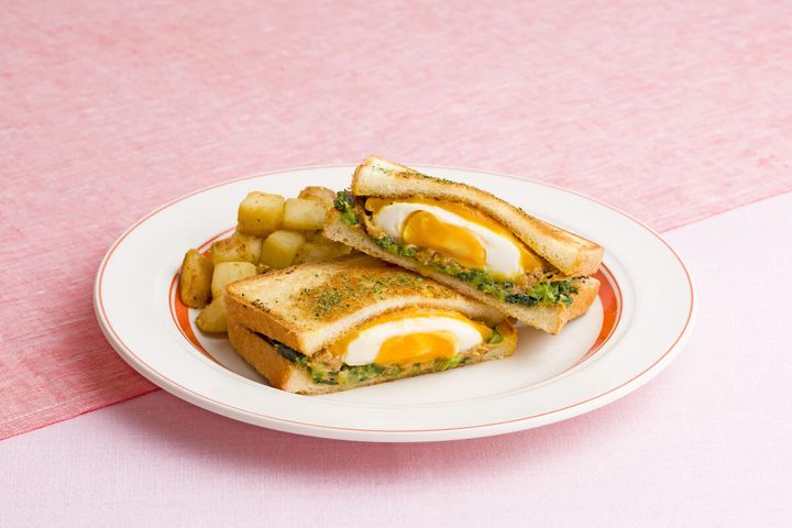 カルアポークと菜の花のホットサンド