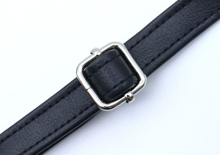 カフェキツネ看板マダムスマホショルダー長さ調節